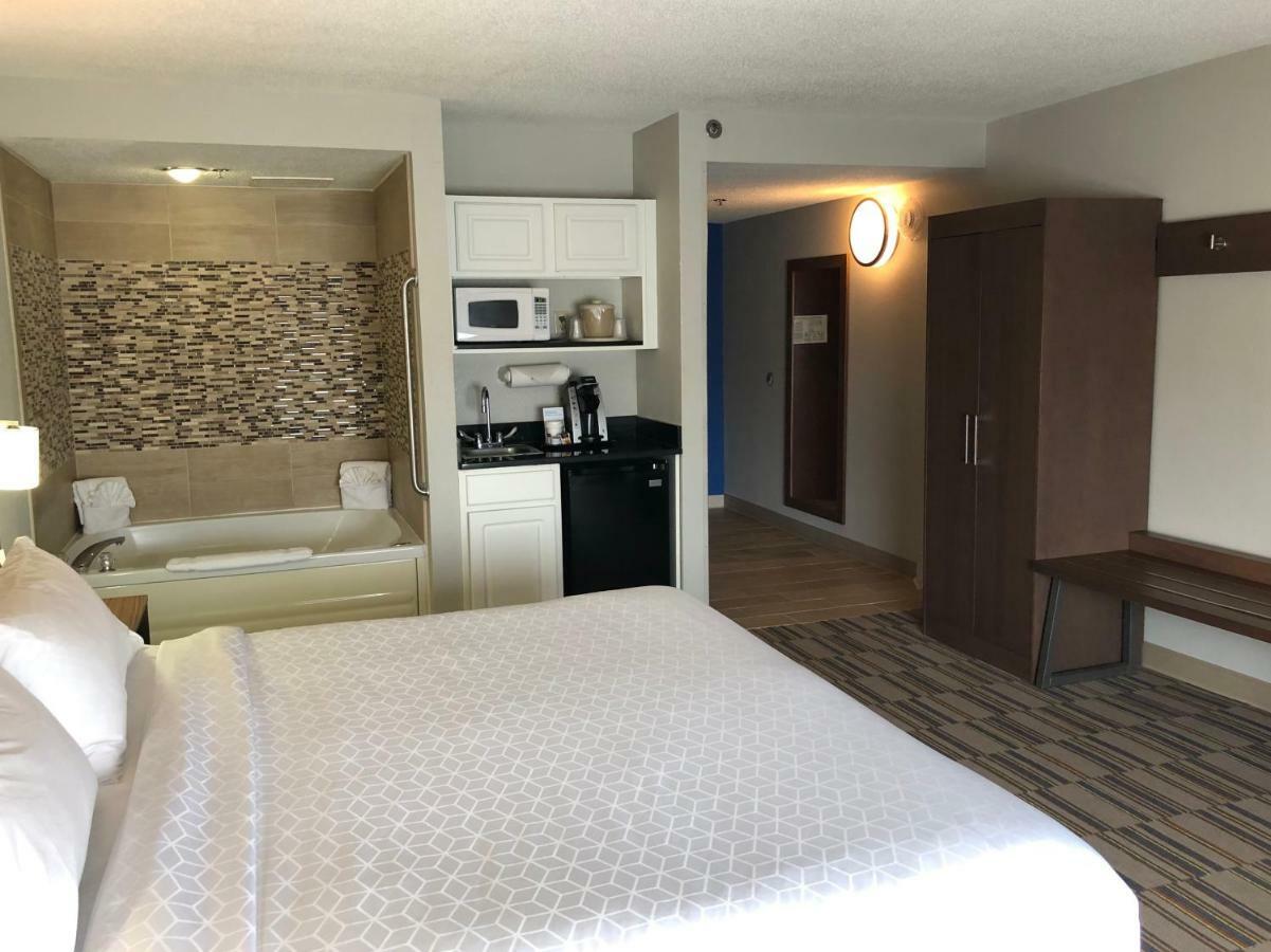 Holiday Inn Express And Suites Quakertown - Allentown Area By Ihg Dış mekan fotoğraf